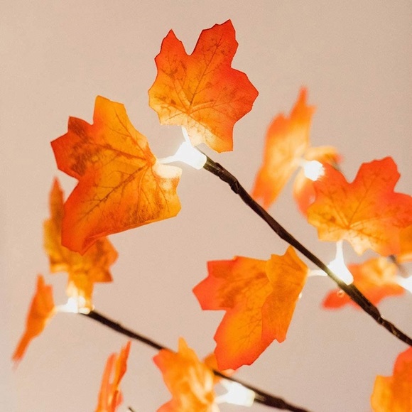 Lighted Maple Tree, 6 Feet 120 LED Artificial Tree with Lights - Picture 3 of 7